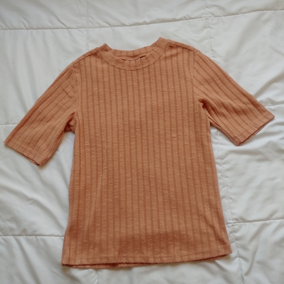 Nude Mock-Neck Ribbed T-Shirt - Picture 1 of 3